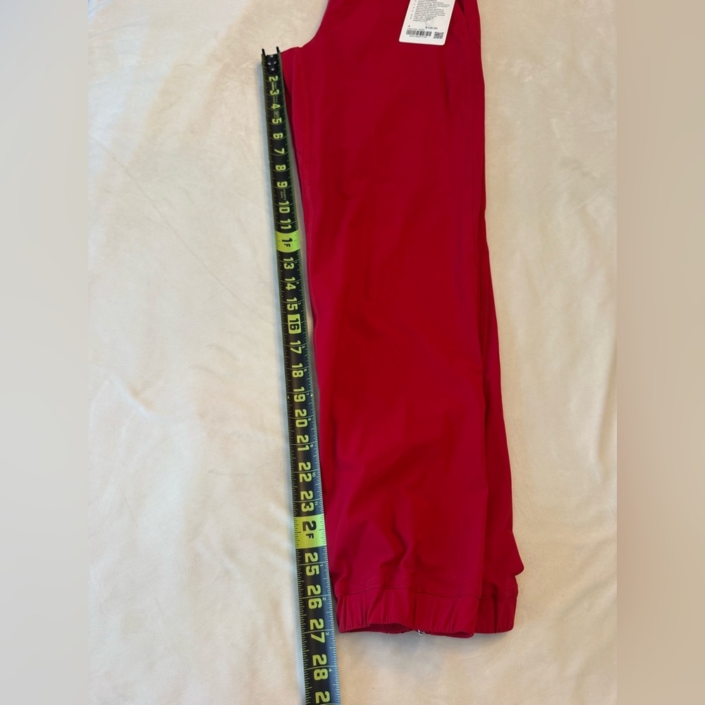 NWT! Lululemon Adapted State Joggers, sz 4 - Picture 6 of 6